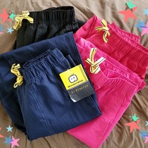 4 PAIR WONDER WINK SCRUB PANTS